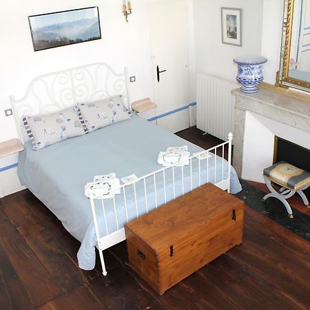 Chambres D'Hotes L'Enclos Des Jacobins แซ็ง-จิฮองส์ ภายนอก รูปภาพ