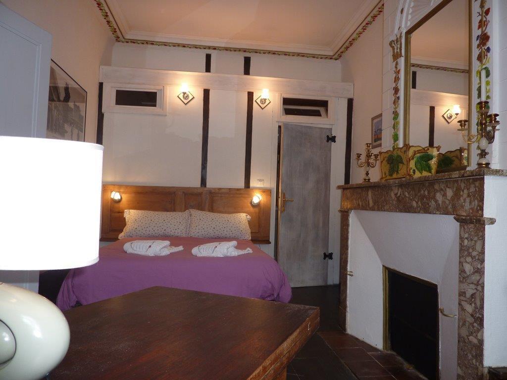 Chambres D'Hotes L'Enclos Des Jacobins แซ็ง-จิฮองส์ ภายนอก รูปภาพ