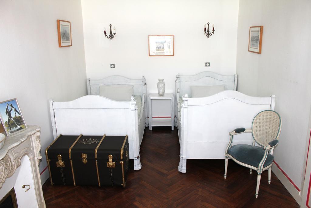 Chambres D'Hotes L'Enclos Des Jacobins แซ็ง-จิฮองส์ ภายนอก รูปภาพ
